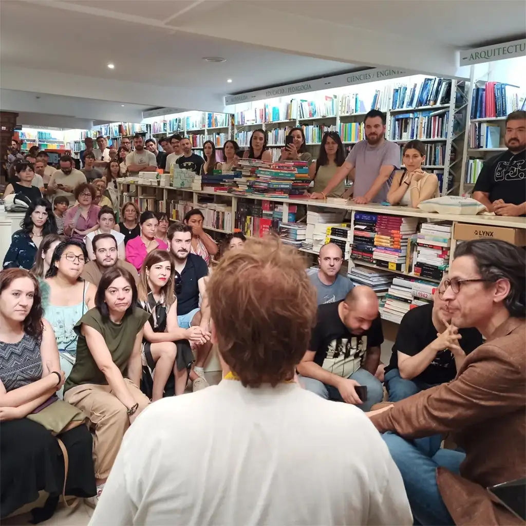 Presentación de Rodrigo Cortés en Ali i Truc, colaboración con Festival Fronteras